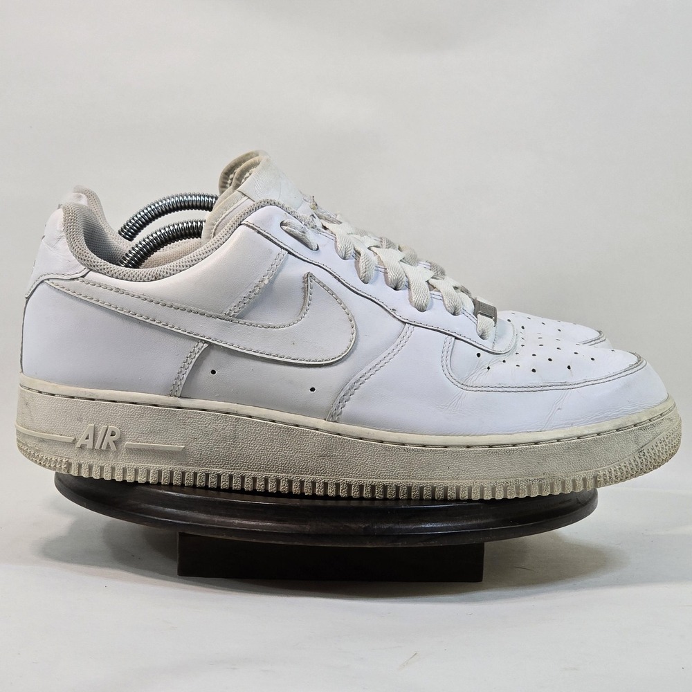 Nike Air Force 1 Shoes Mens Size 11 Classic Low Top 315122-111 2008‎